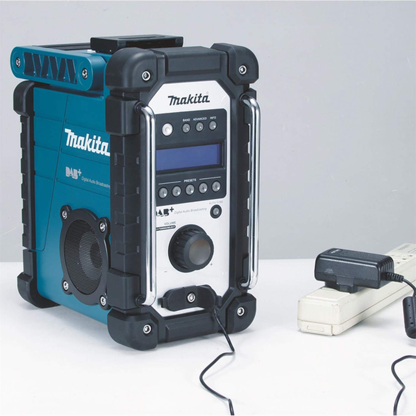 Makita DMR110 Li-ion DAB/DAB+ Job Site Radio - Batteries and Charger Not Included