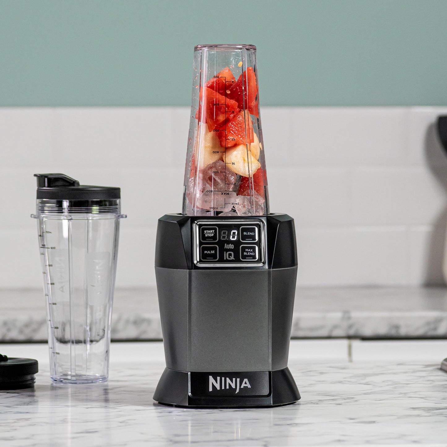 Ninja Blender with 2 Automatic Programs: Blend & Max Blend, Pulse Setting, 2x 700ml Cups