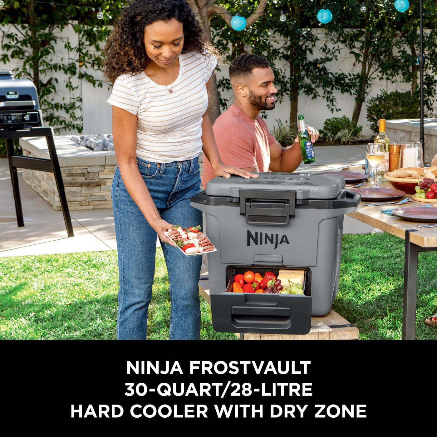 Ninja FrostVault Hard Cooler 30qt/28L, Premium Heavy-Duty Insulated Cool Box